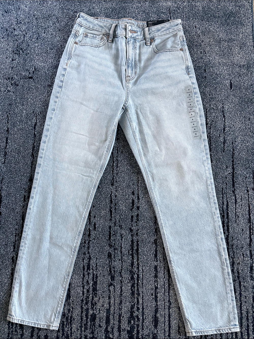 American Eagle Outfitters Light Blue High-Rise Straight Jeans